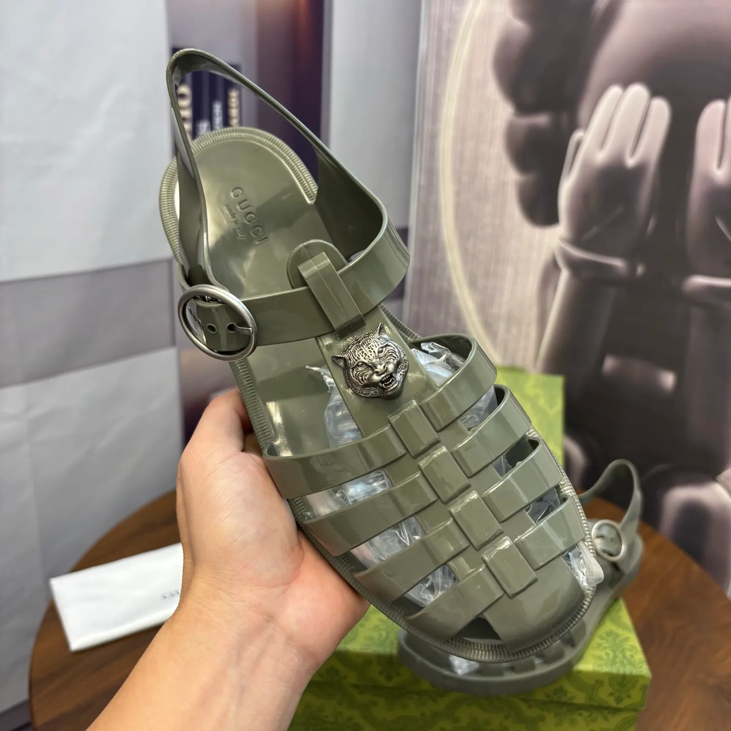 Men's shoes: 260💰[Gucci] sandals, counter quality, top-quality original items, real photos! Original T men's shoes 💰PU material, fine workmanship, comfortable; genuine 1:1 replica Size: 36 ~ 46